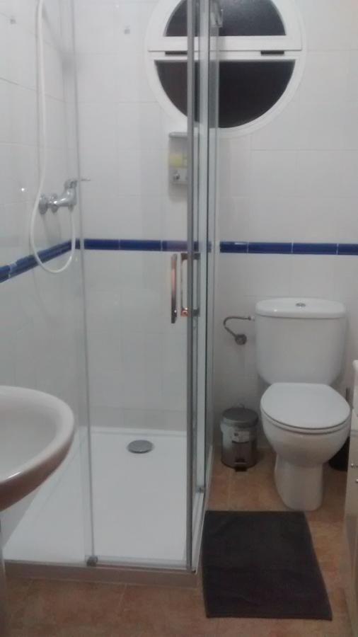 Hostal Onteniente Ла-Мамола Екстер'єр фото